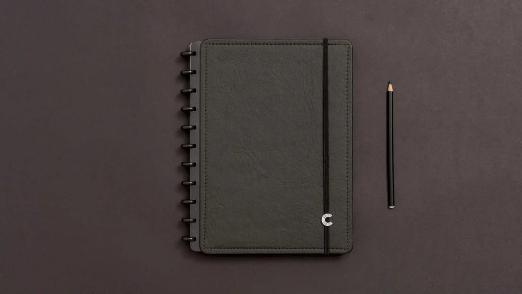 Caderno Inteligente 60 Folhas com Pautas 20 Folhas Lisas Black Ecológico